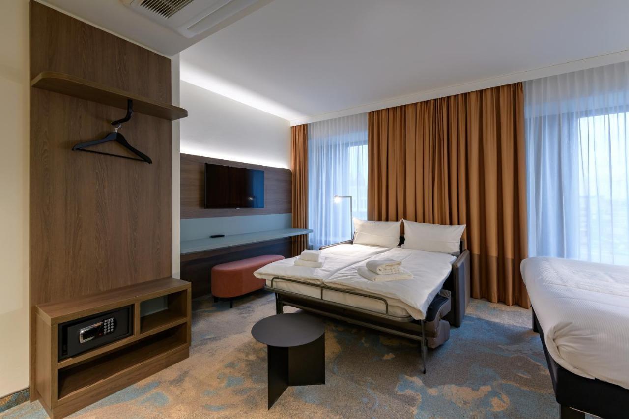 Ibis Styles Kiel City Exterior photo